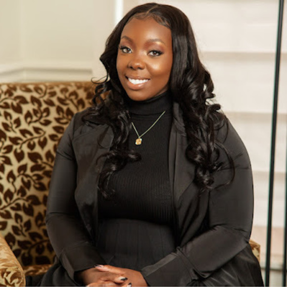 Meet your Posher, Jennice - Picture 1 of 1